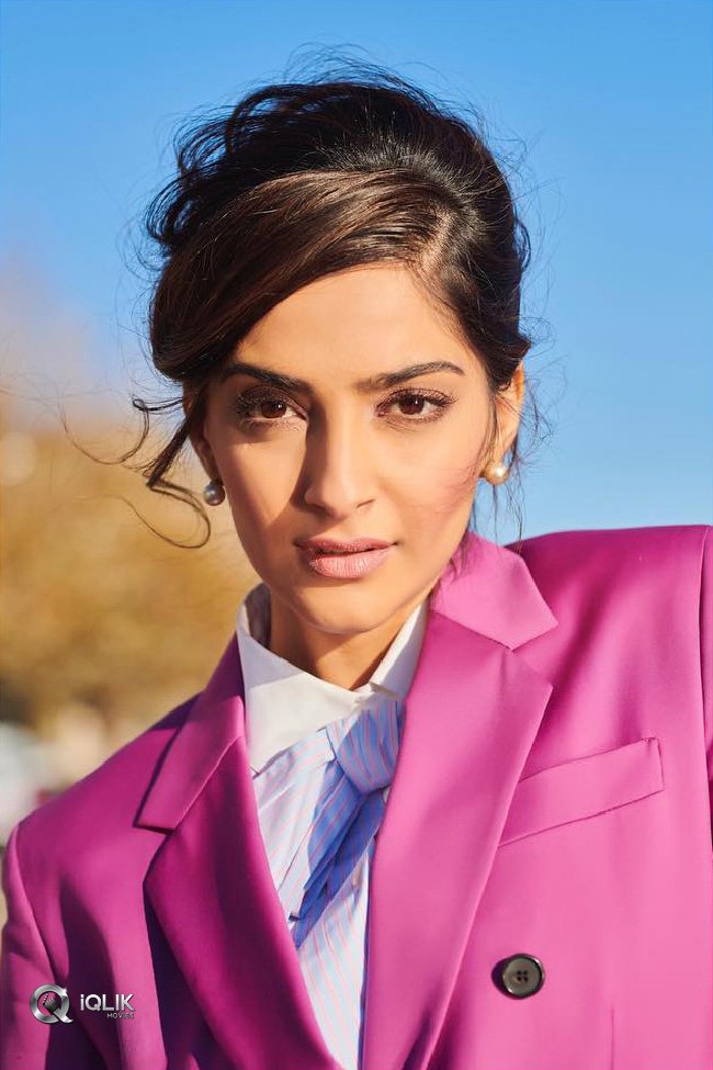 Sonam-Kapoor